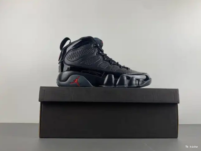 Reps TBK 9 Retro Bred Patent Jordan Air 302370-014 0605